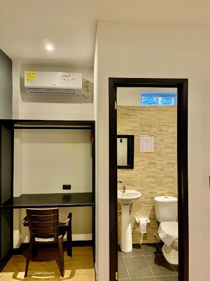 Zugi Inn Hotel Leticia Exteriér fotografie