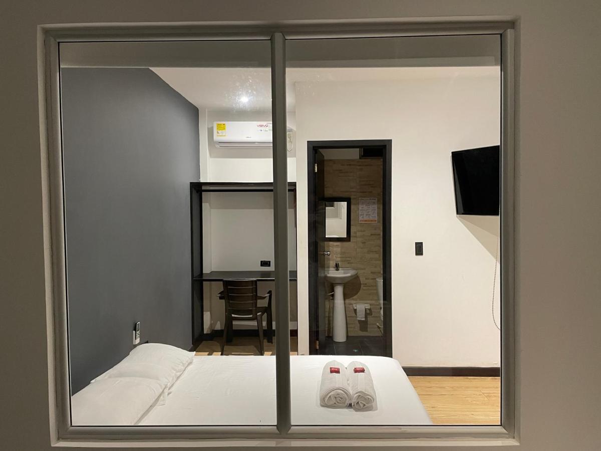 Zugi Inn Hotel Leticia Exteriér fotografie